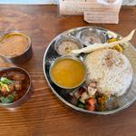 バターチキンカレー+ポークビンダルーカレー