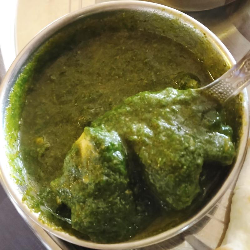 チキンほうれん草カレー(マラバル)