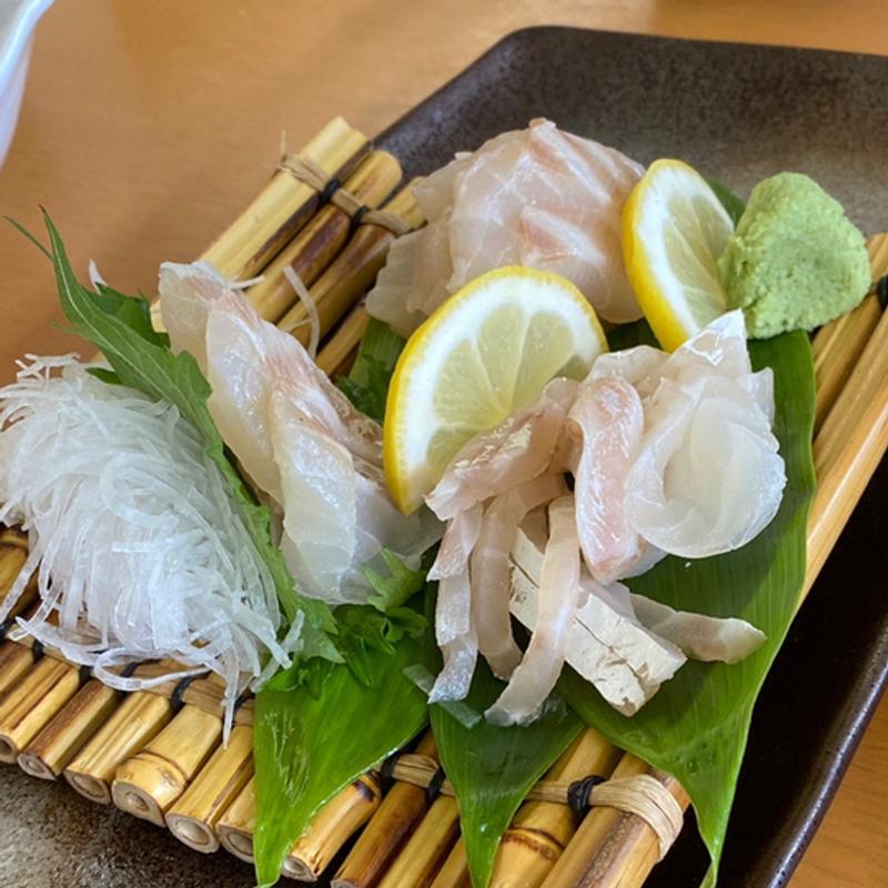 スズキ昆布締め(ノーブルウッド　ゴルフ　クラブ )