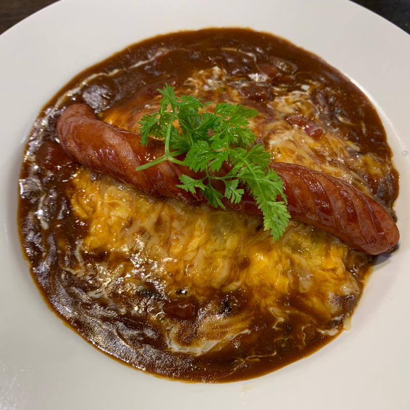 欧風カレーのチーズオムライス(コウヨウ館 二川店 （コウヨウカン）)