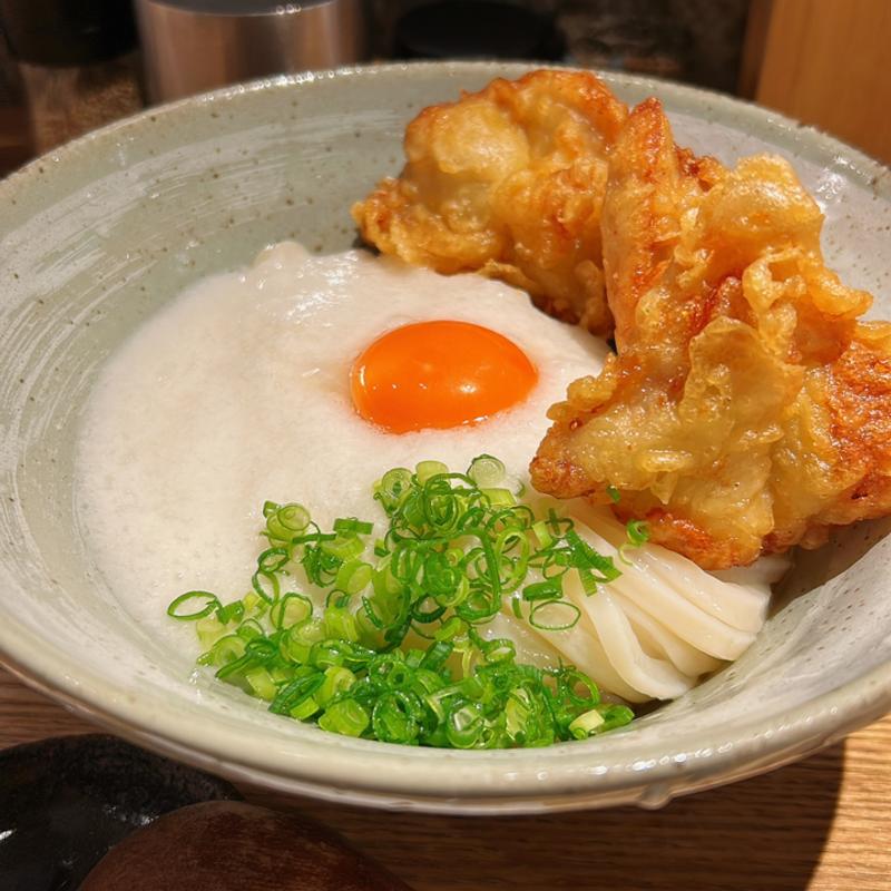 とり天やまかけ生じょう油うどん(扇町うどん屋あすろう)