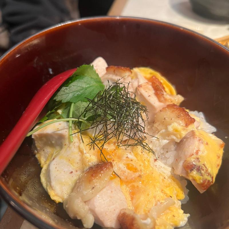 京赤地鶏親子丼(酉こう )