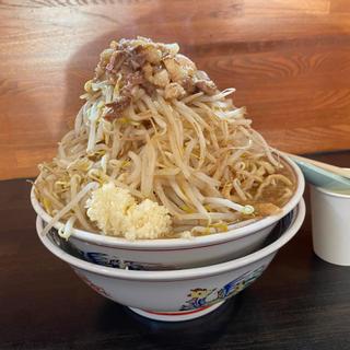 ラーメン600g 野菜アブラマシマシ ニンニク極小(夢を語れ長岡)