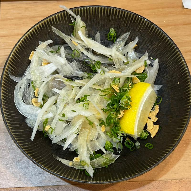 さわらガーリックたたき(酒のあて鮨謹賀福島店)