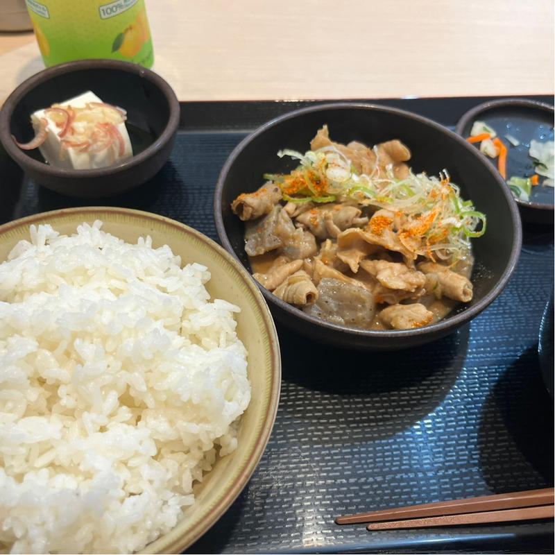 もつ煮定食(ゆで太郎 三田３丁目店)