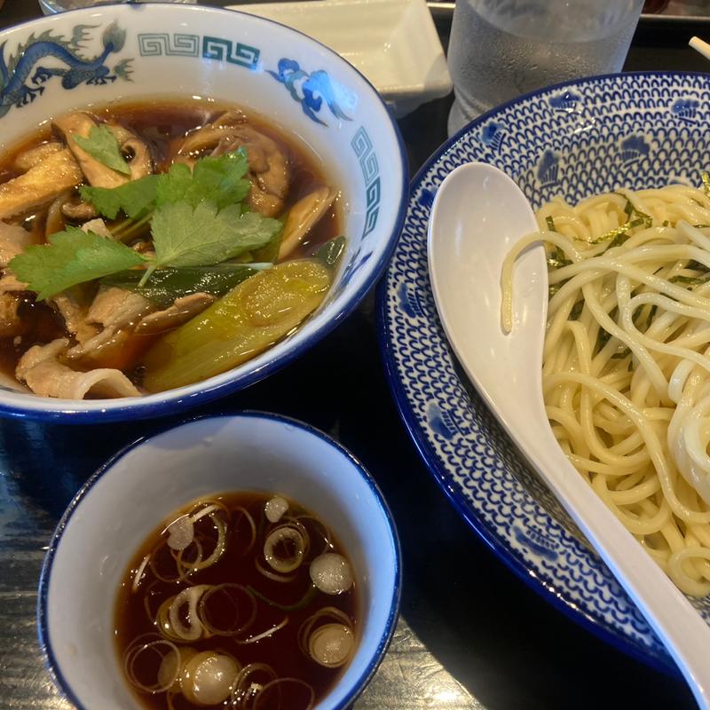 2種のつけ汁のつけそば(柳麺まる重)