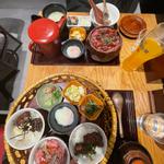 食べ比べひつまぶし(和牛と米 三芳亭)