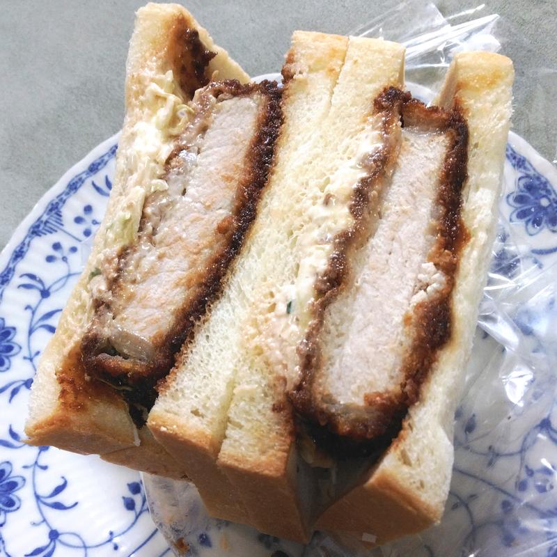 厚切りカツサンド(スモモハウス)