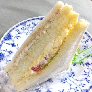ツナと卵のサンド(スモモハウス)