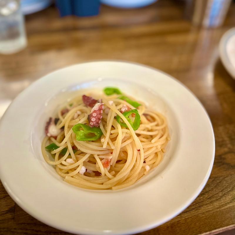 タコと甘長のペペロンチーノ(EL.Camino)