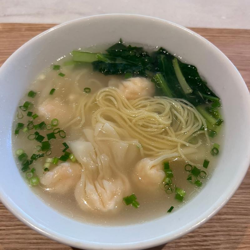 手作り海老ワンタン麺(高山庭)