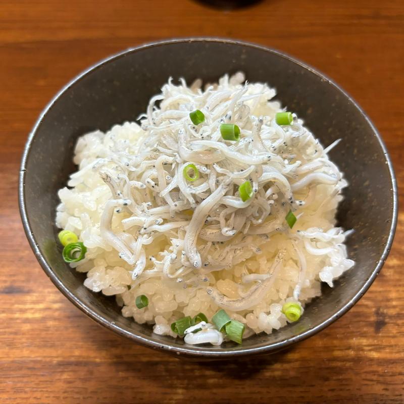 かま揚げしらすご飯(麺処 びぎ屋)