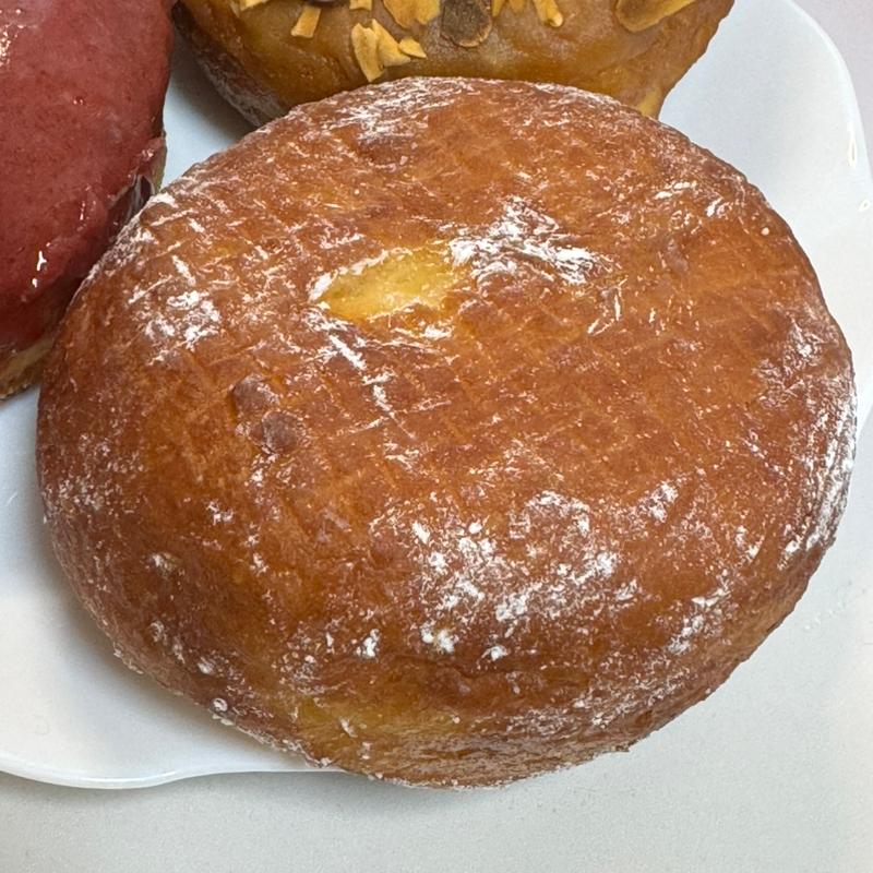 ダブルクリーム(ダンボ ドーナツ アンド コーヒー)