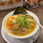 鶏煮込みらぁめん