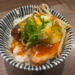 カルビ丼（ミニ）(岡本商店 北浜店)