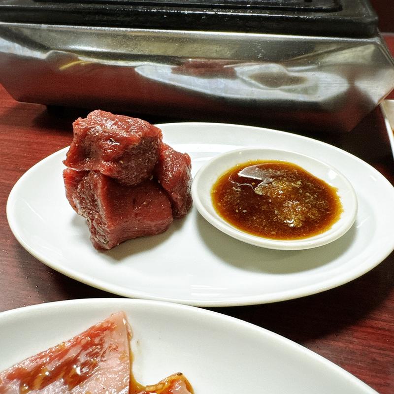 赤身角切(焼肉幸泉 )