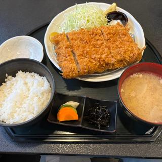 ヒレカツ定食(いなよし )