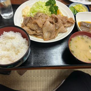 ロース生姜焼き定食(実川食堂)