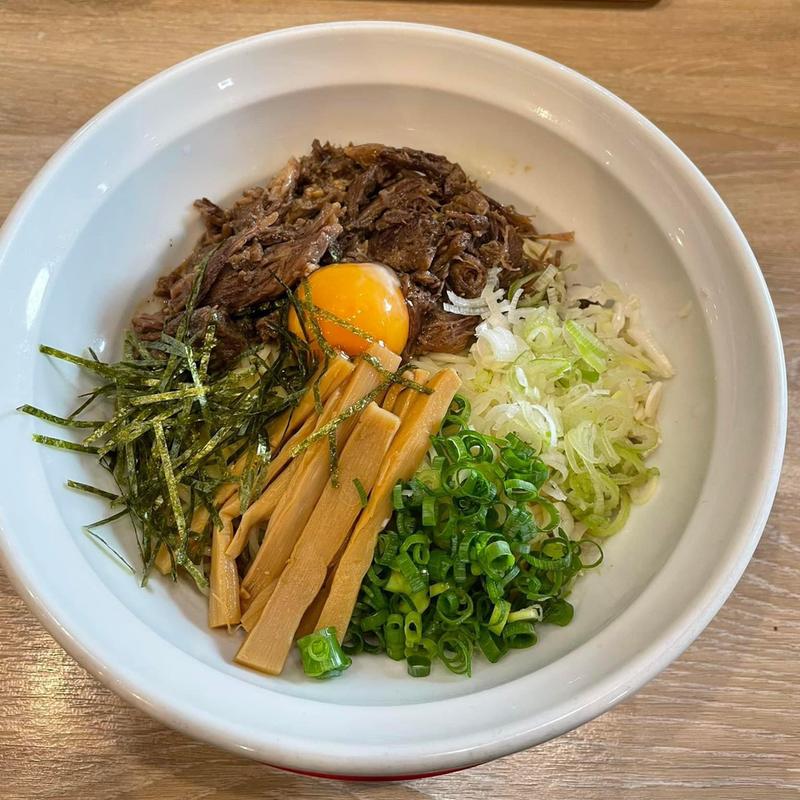 牛タンほぐしまぜそば(麺王道 勝 )