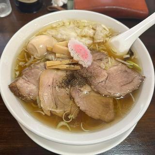 チャーシューワンタン麺(煮干らー麺カネショウ新検見川)