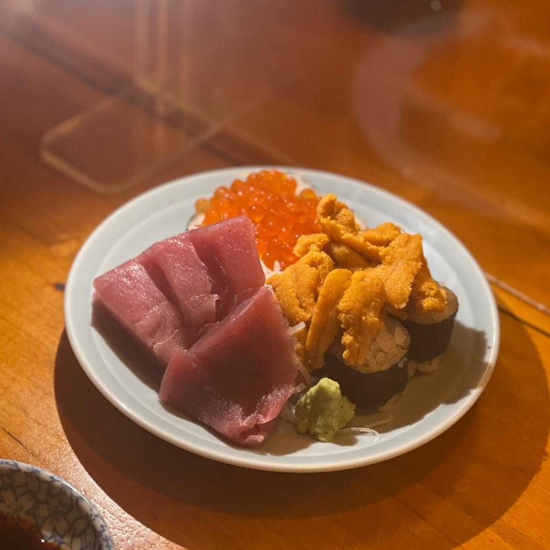 豪快3点盛り(野毛ごえん)