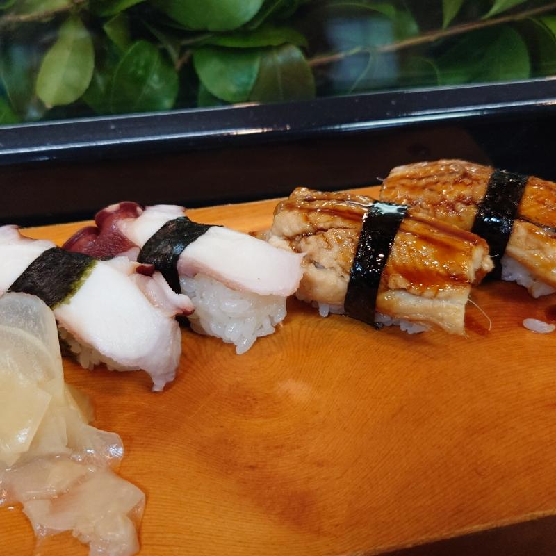 蛸 穴子(鈴広寿司)