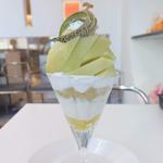 茨城県産イバラキングのパフェ