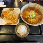 餃子とラーメンのセット