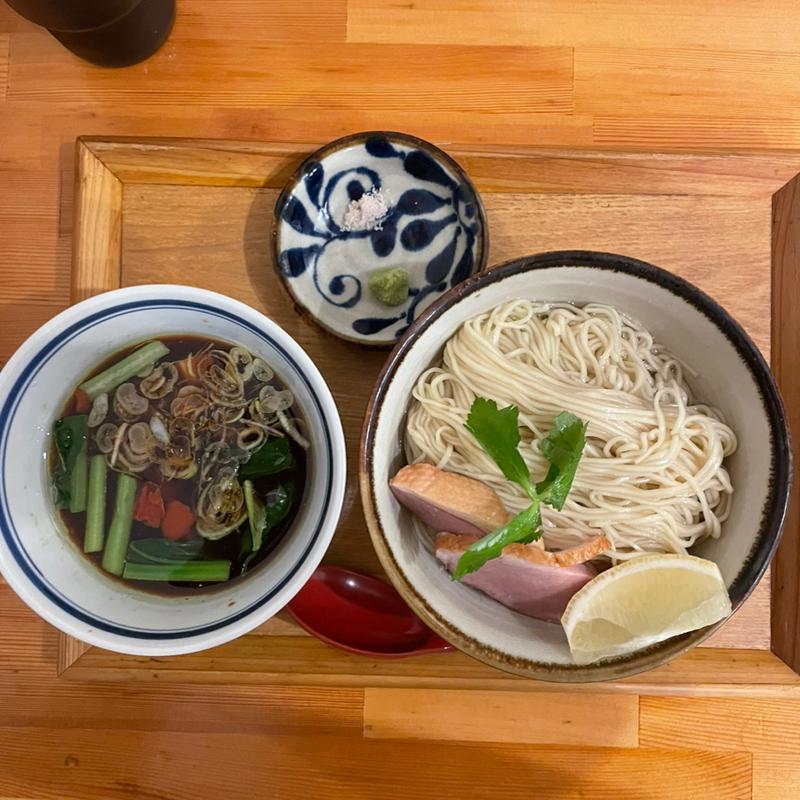 昆布水の鴨だしつけ麺(そばる)