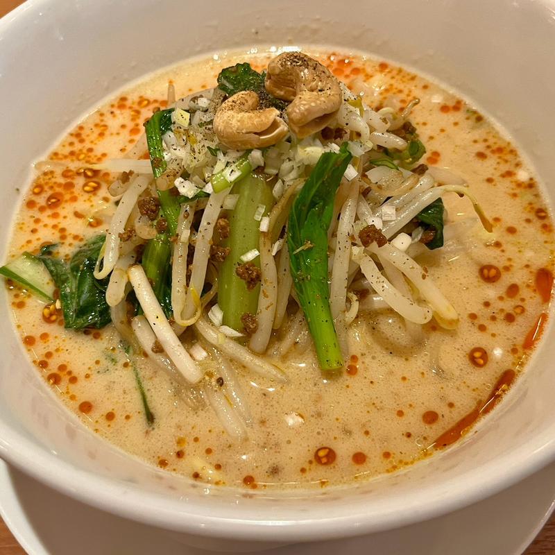 澤田流担々麺(サワダ飯店 横浜ランドマークタワー店)