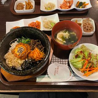 石焼きビビンバ(KOREAN DINING チョゴリ)