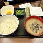 納豆定食(吉野家 中目黒駅前店 )