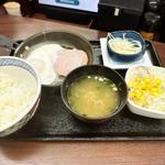 ハムエッグ納豆定食(吉野家 中目黒駅前店 )