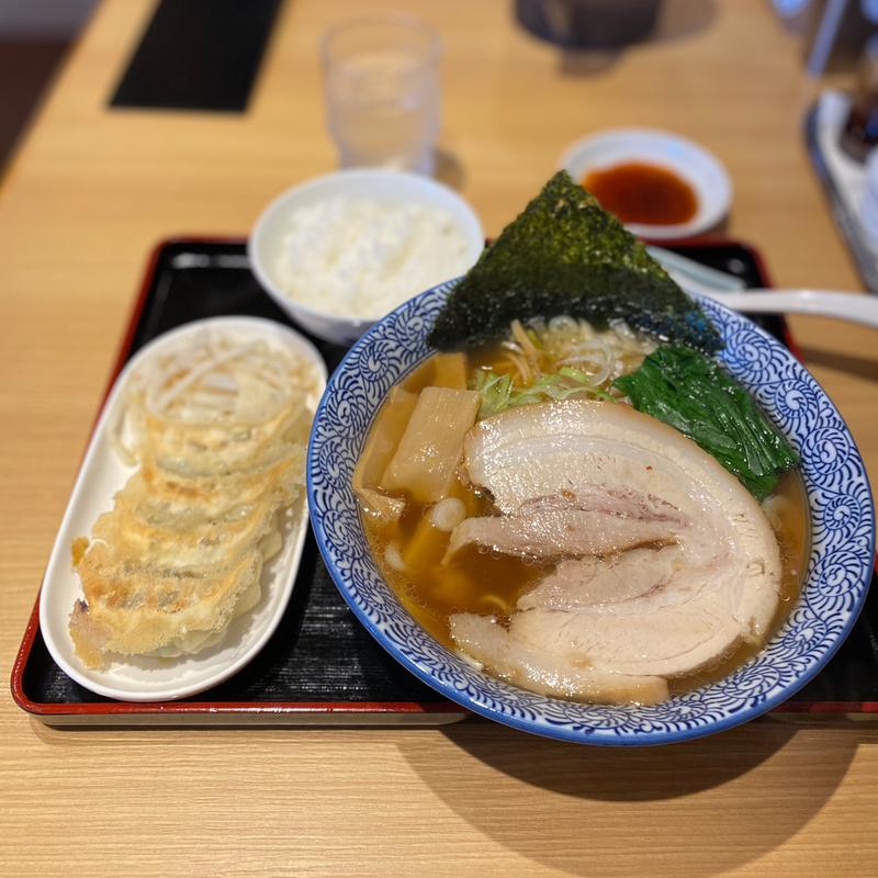 餃子セット和節醤油そば(浜太郎 （ハマタロウ）)