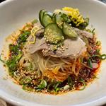 手打ちピビン麺