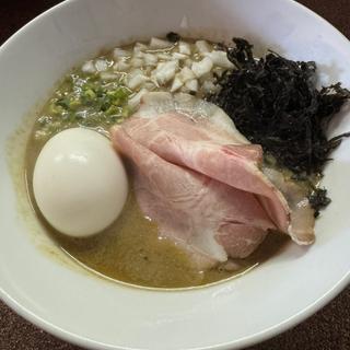濃厚醤油(味玉)(2番ライト煮干男（ニボメン）)