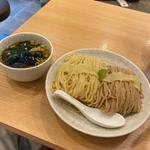 合盛りつけ麺(麺や麦ゑ紋（ムギエモン）)