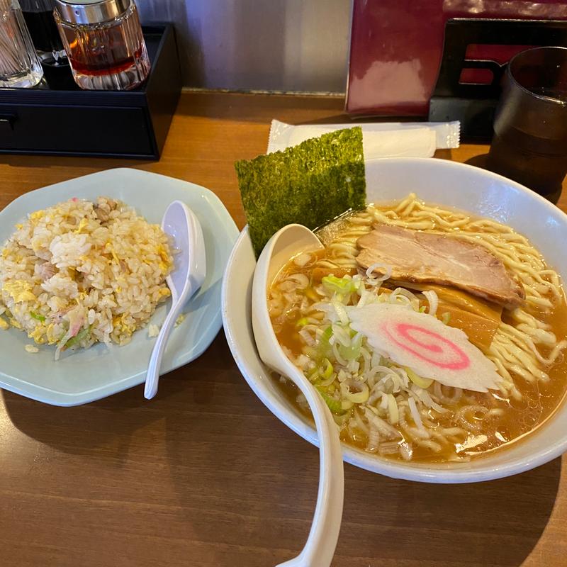 ラーメン(昌平 新宿西口店)