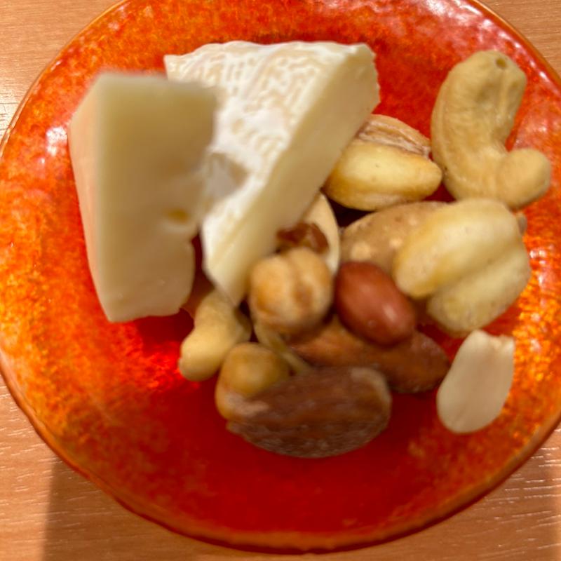 カマンベールナッツ(ヱビスバー 札幌アピア店 (YEBISU BAR Sapporo Apia))