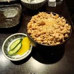 そぼろ御飯（小）(鳥繁 （とりしげ）)