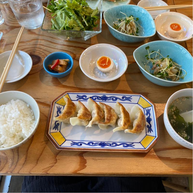 粗挽き　豚肩ロースの肉餃子(吉旦餃子)