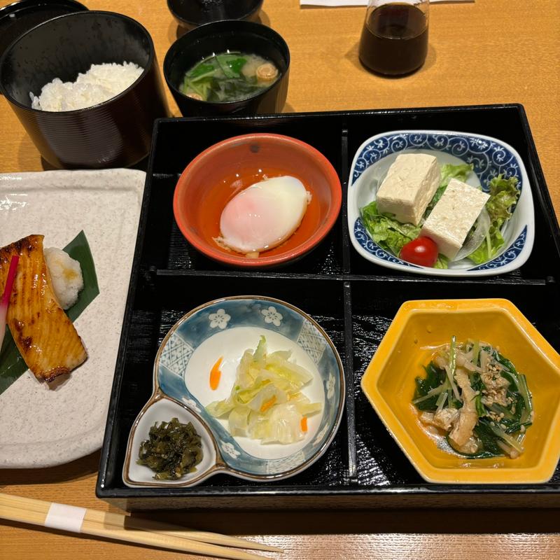 カレイの照り焼き定食(東レ社員クラブ)