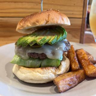 アボカドチーズバーガー+ハラペーニョ(9 Hamburger & Dining Bar)