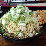 コロうどん中華ミックス(特盛)天ぷら(長命うどん 弁天通店)