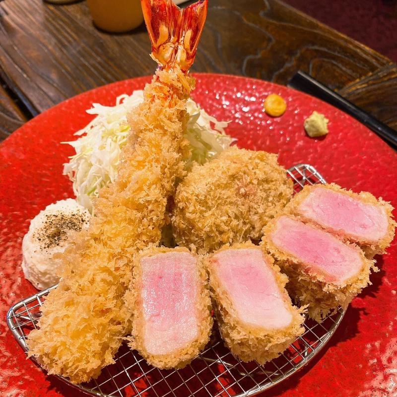 上ヒレシャトーブリアン定食3枚 大海老フライ1本(かつ泉 )