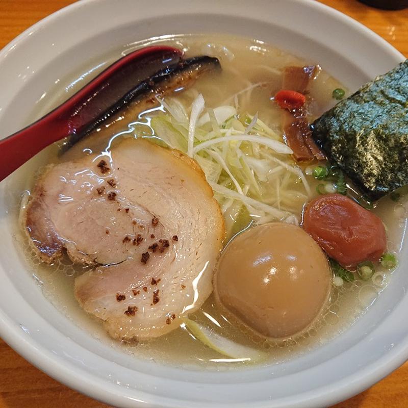 梅塩らーめん ＋ 味玉(らーめん元気)