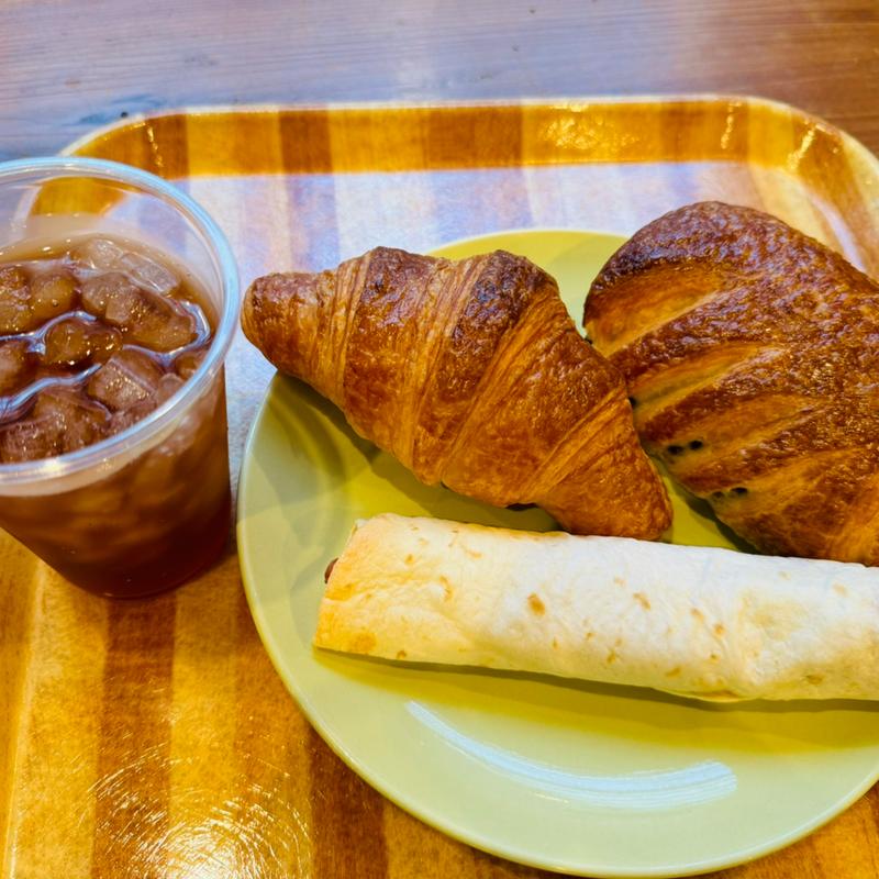 天然酵母クロワッサン(パン樹 久遠 （パンジュ クオン）)