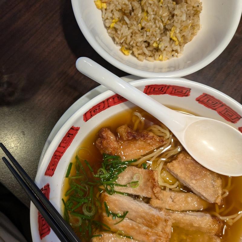 ダブル排骨麺+半チャーハンセット(バーミヤン 碑文谷店)