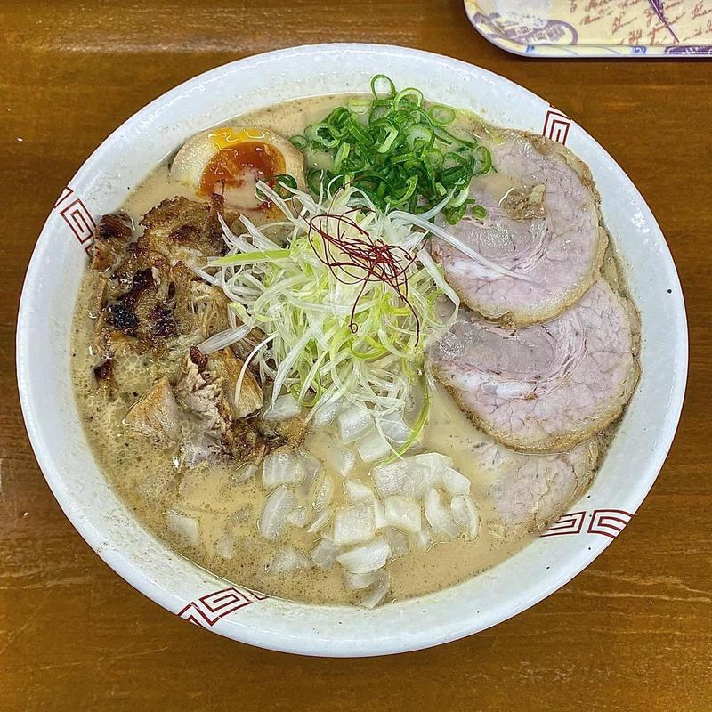 醤油ちゃーしゅー麺 大盛(らーめん 弥七)