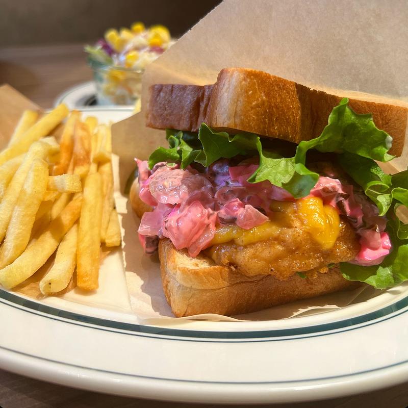 バーガー(ミセスリンダのフライドチキン)